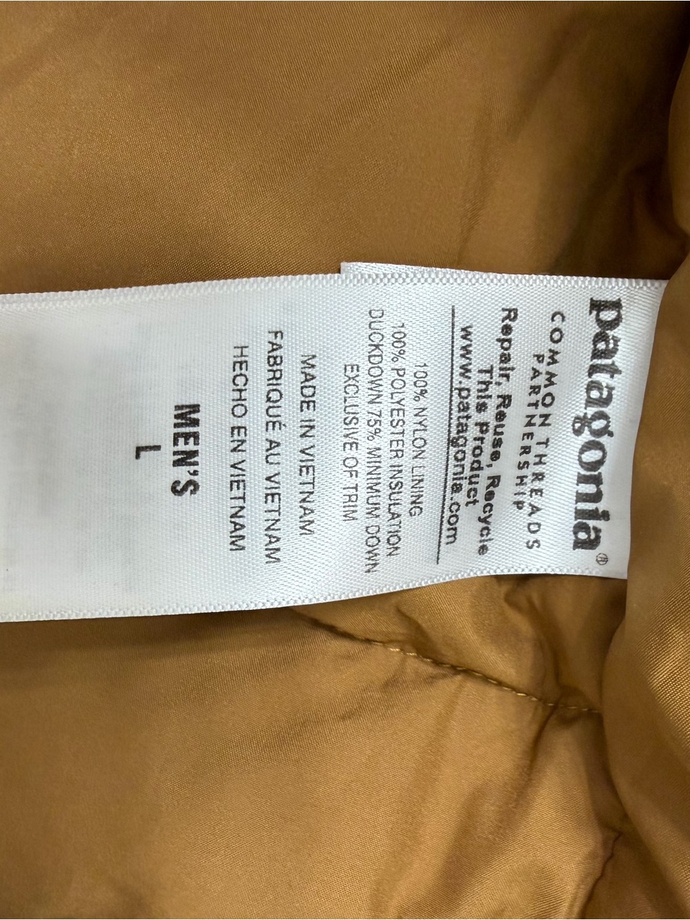 NWOT Men’s Patagonia Bivy Down Vest Size L - Picture 11 of 11